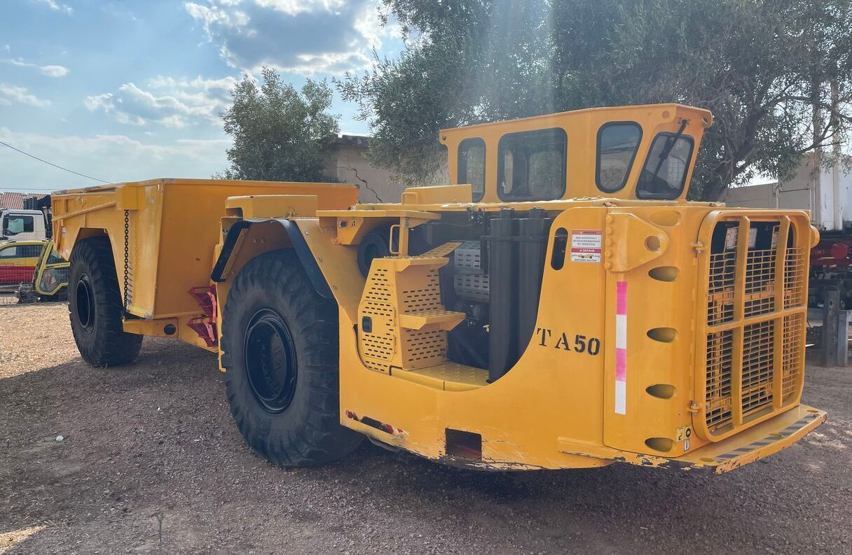 underground-trucks